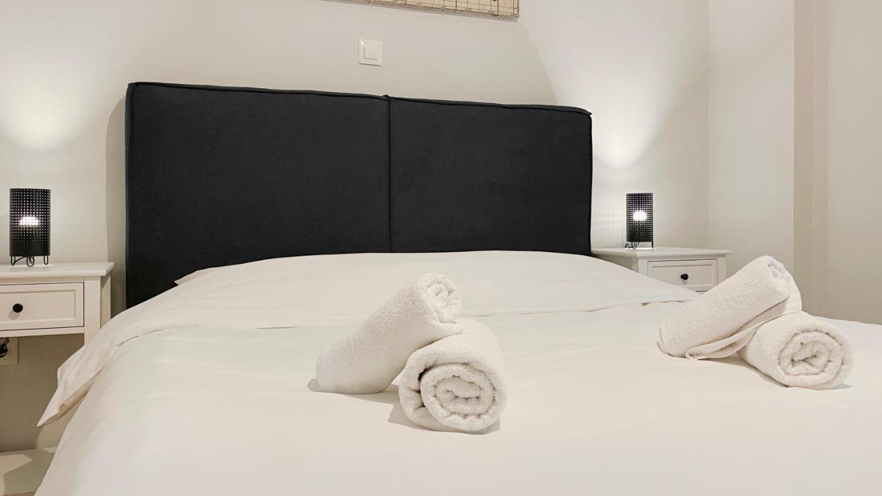 Kodrigktonos Central 77Sqm Apt In Viktoria Athens Exterior photo